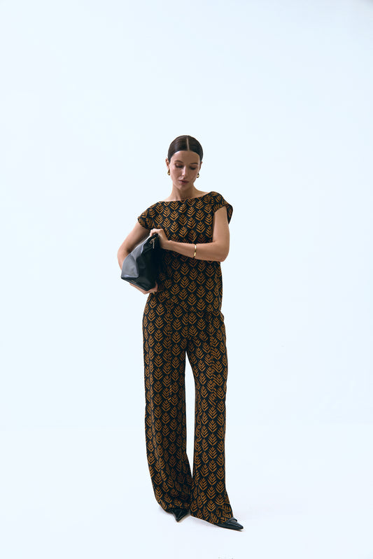 Wheat suit
